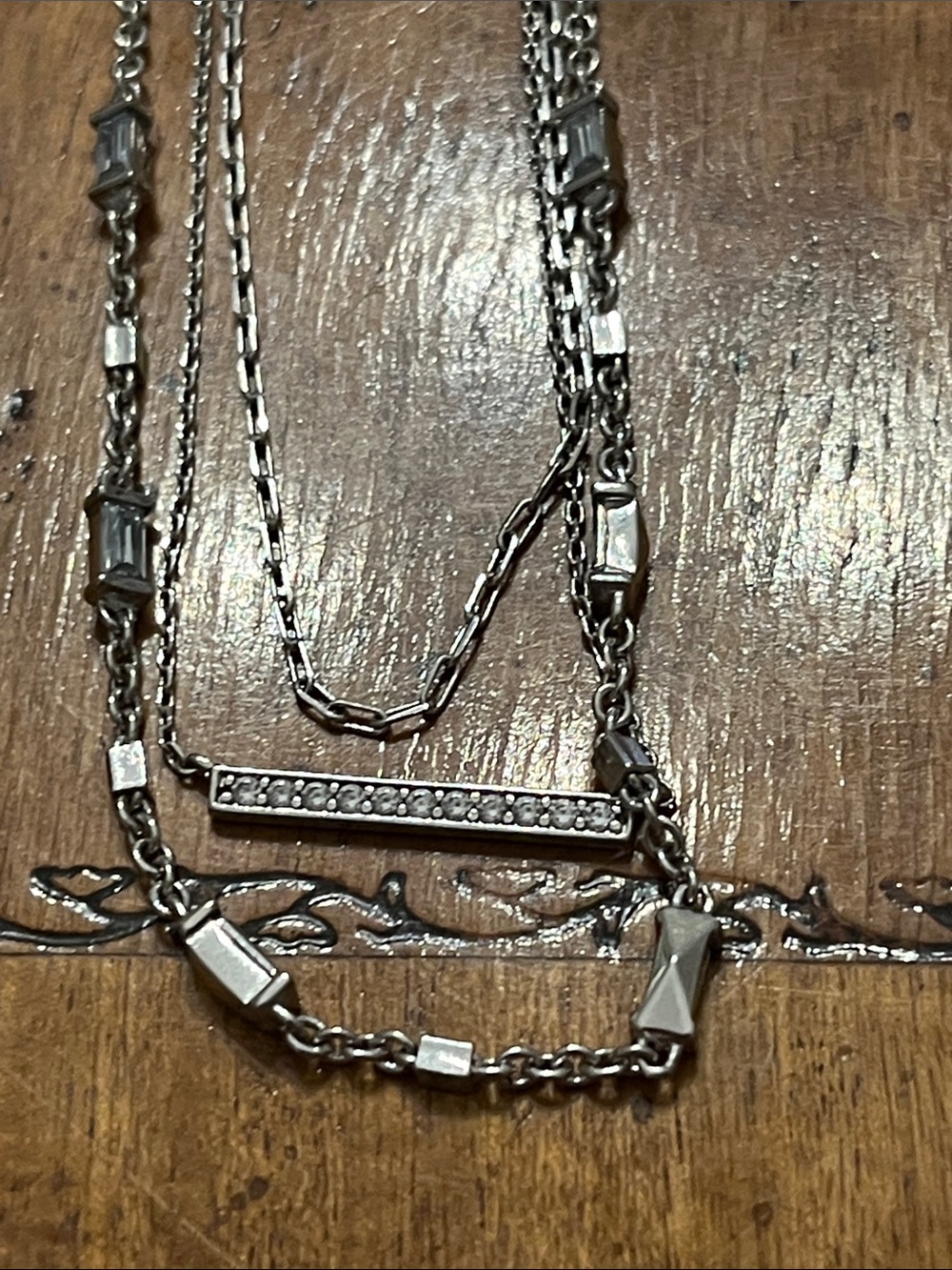 Kendra Scott Addison Triple Strand Necklace in Silver/Rhodium